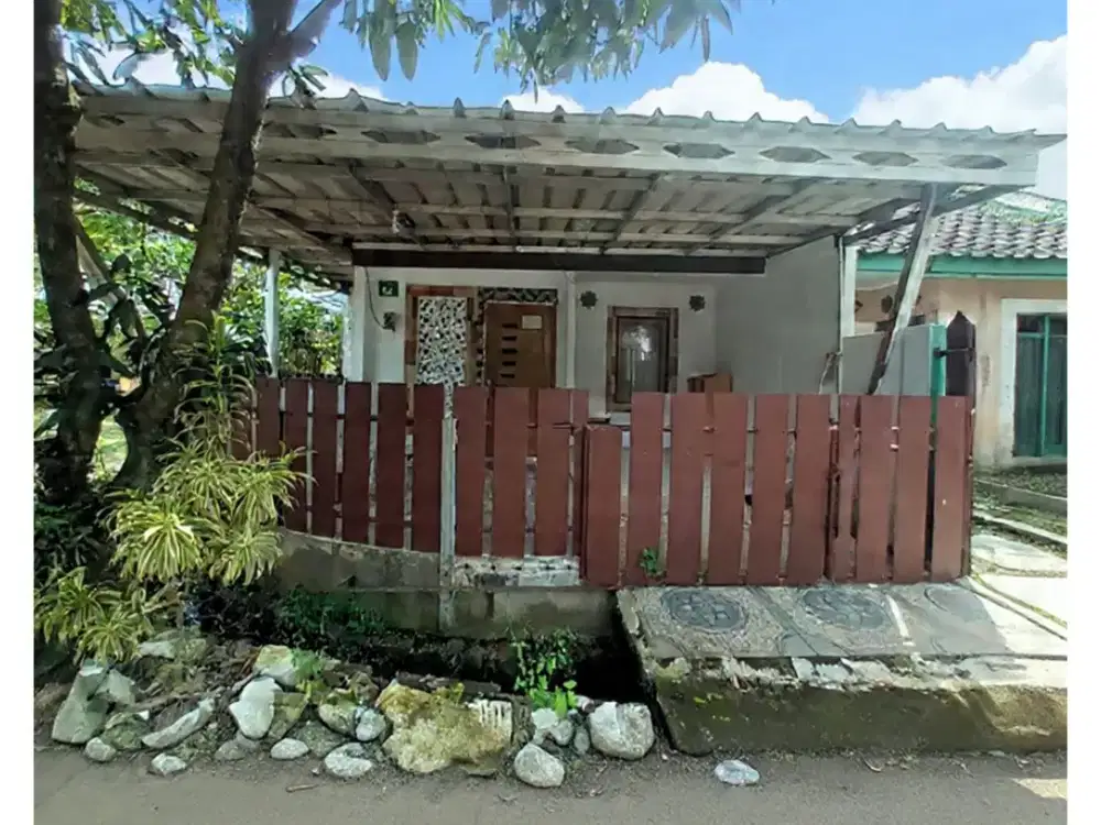 Dijual Rumah Bagus Hook Siaphuni Strategis Harga Nego Sentul City