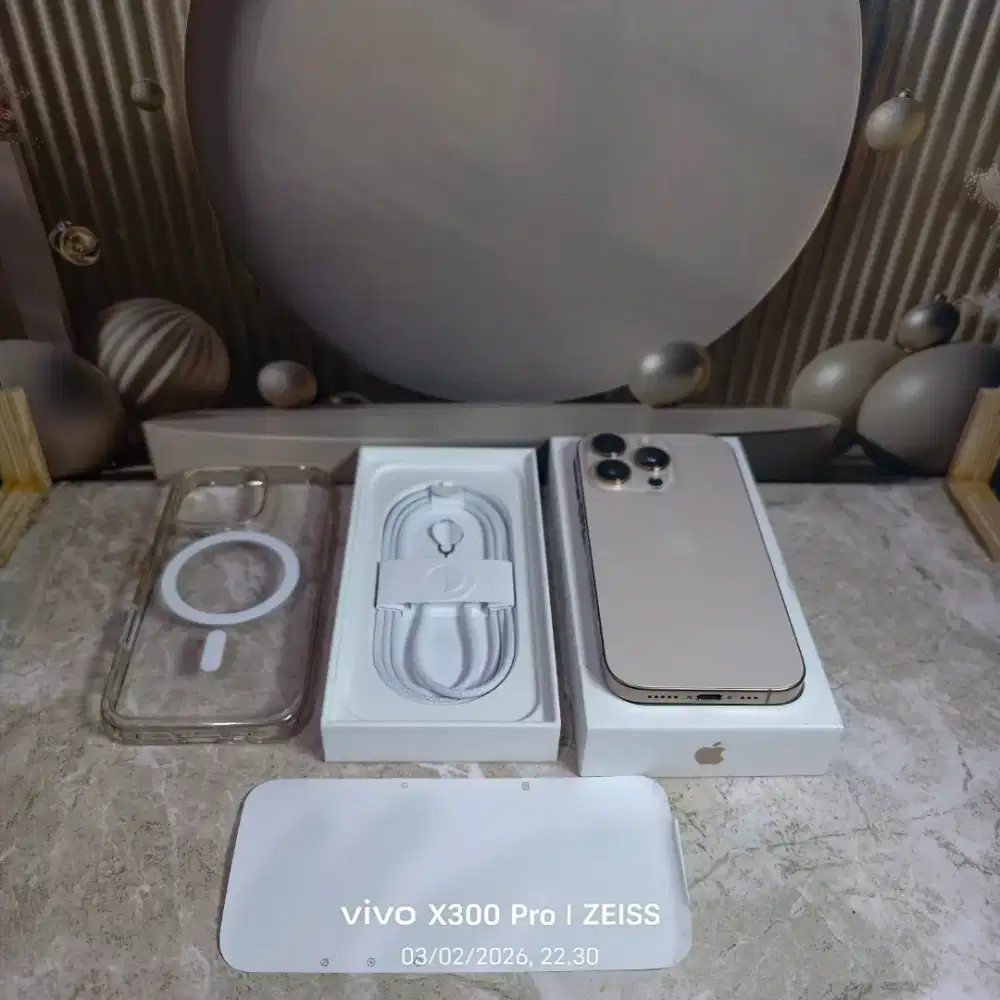 Iphone 16 pro 256gb ibox garansi desember 2026