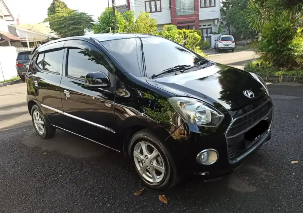 Daihatsu Ayla X At 2015 Warna Hitam