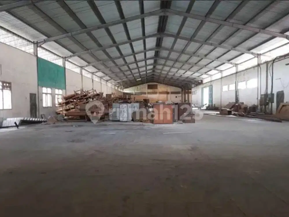 Dijual Gudang Zona Industri Lokasi Strategis Banjarsari,Solo Luas 5752m2