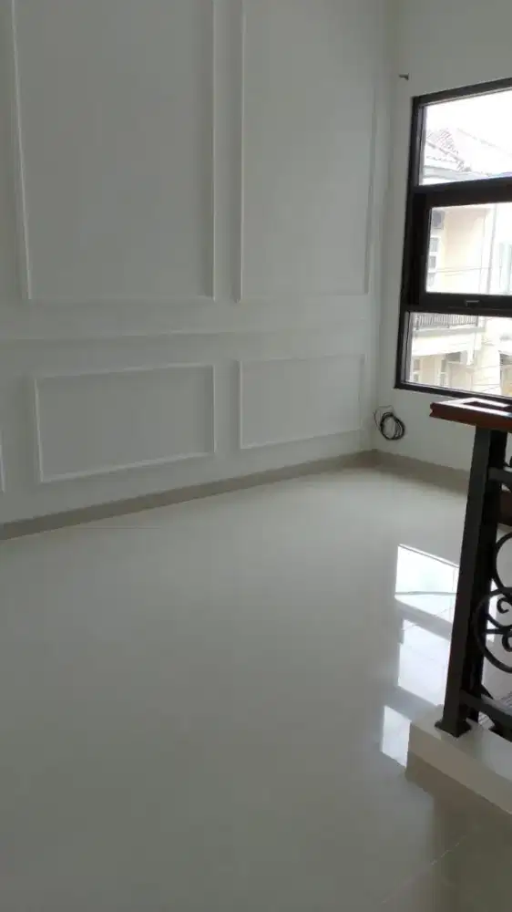 Rumah starategis lingkungan aman