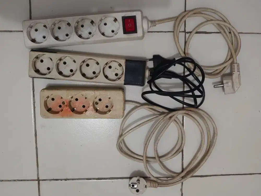 3 Kabel Stop kontak/ ekstension kabel
