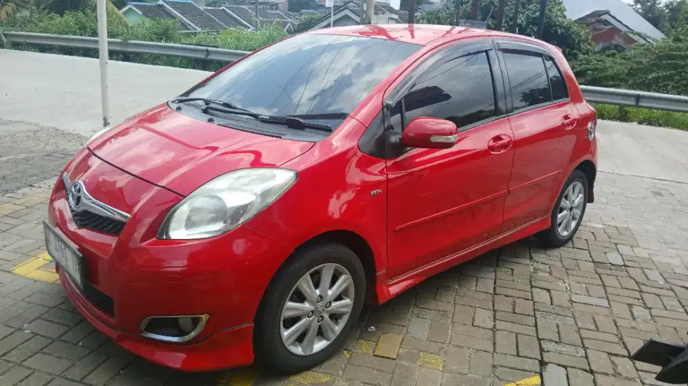 TOYOTA YARIS S Limited 2011