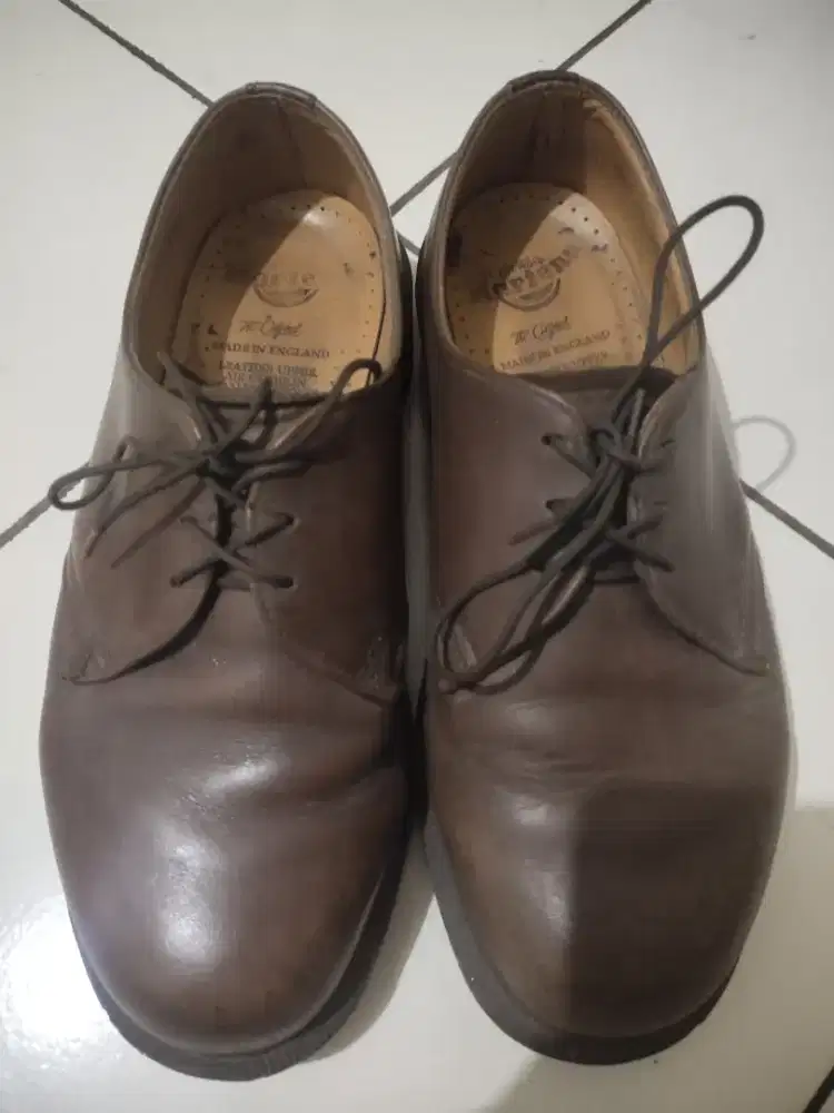 JUAL SEPATU DR MARTENS ORIGINAL