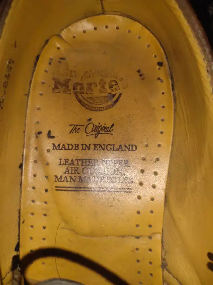 JUAL SEPATU DR MARTENS 1461 ORIGINAL