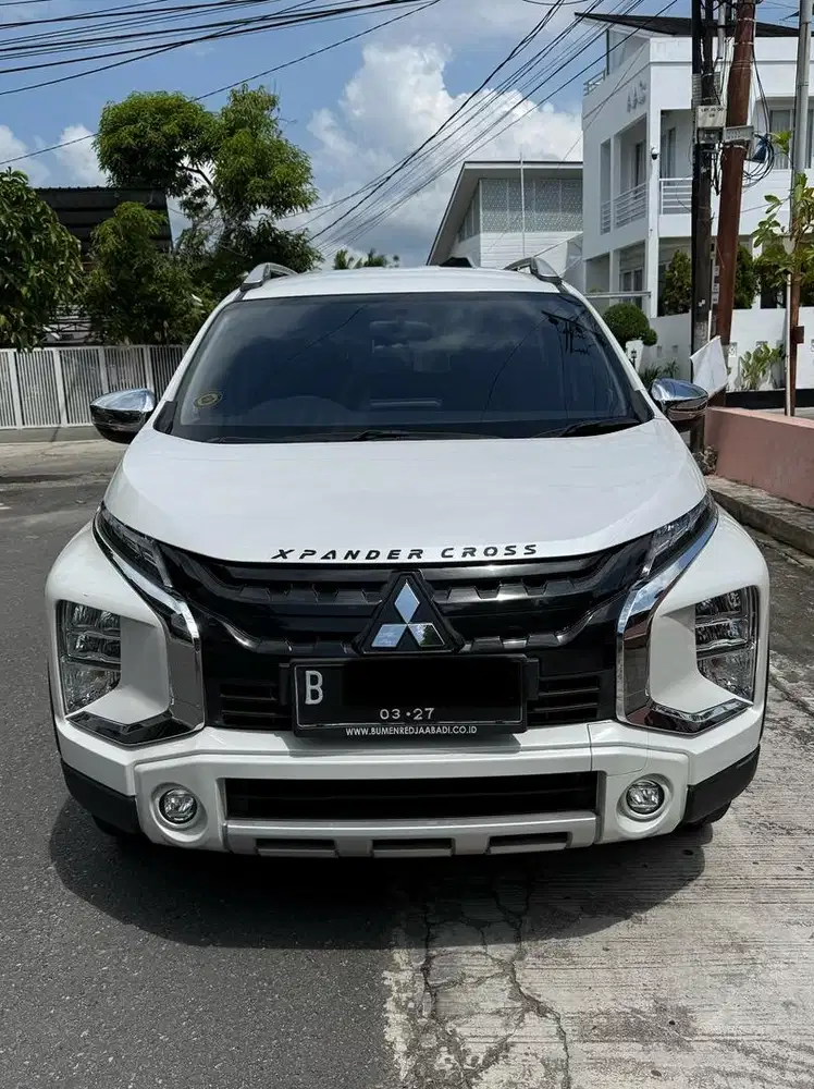 Dijual Xpander Cross Matic Premium Package