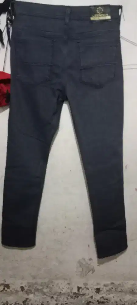 Celana denim no 29/30