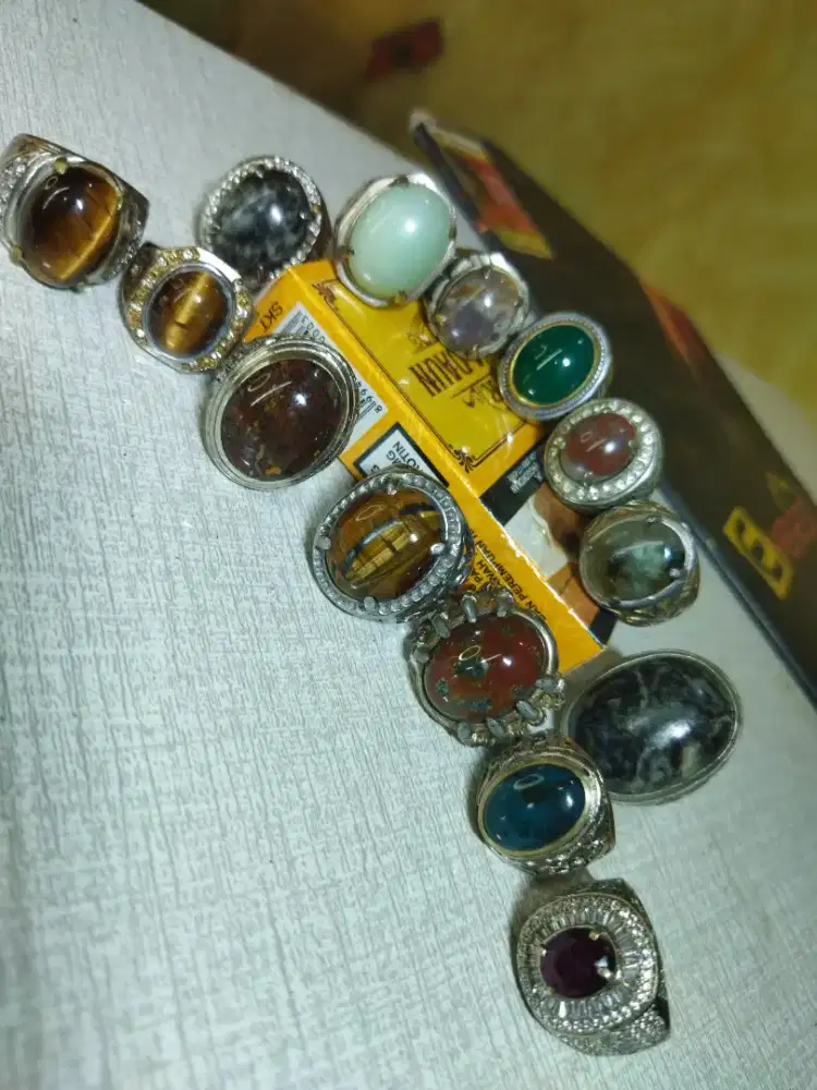 Batu cincin natural stone