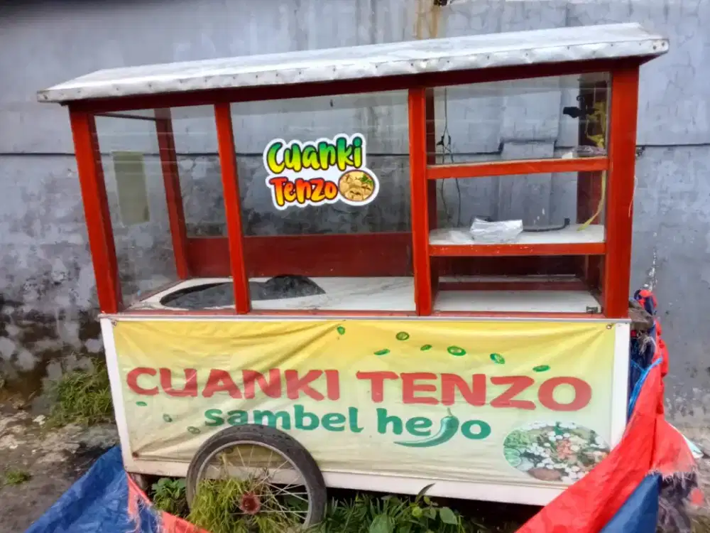 Gerobak bekas jualan