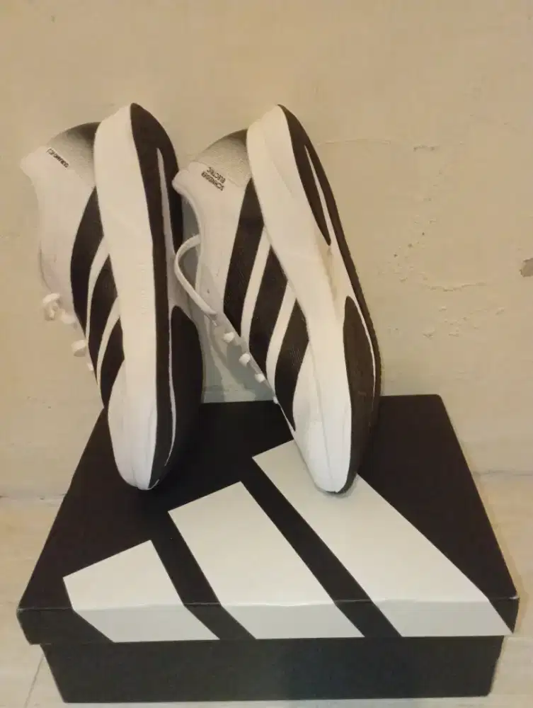 Sepatu Adidas duramo original