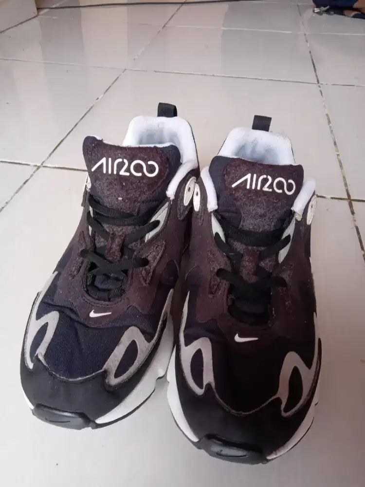 sepatu Nike airmax 200