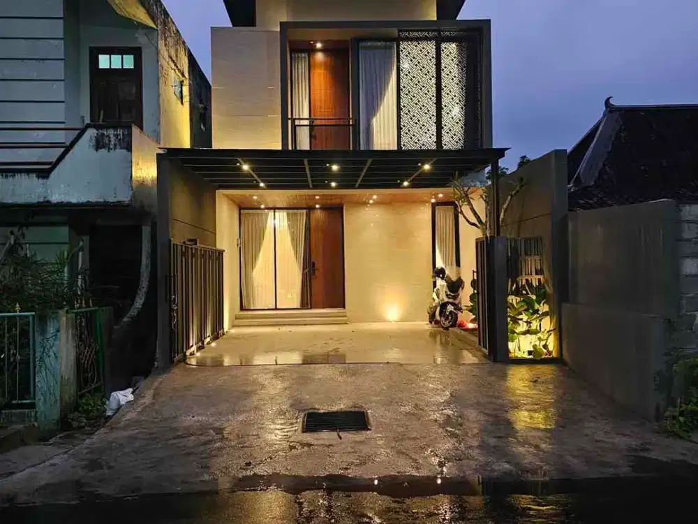 Dijual Rumah Mewah Furnished Dekat Candi Gebang di Wedomartani Ngemplak Sleman Yogyakarta