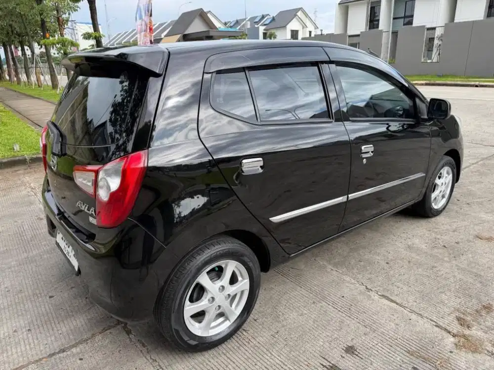 ayla X manual mt 2018 km low