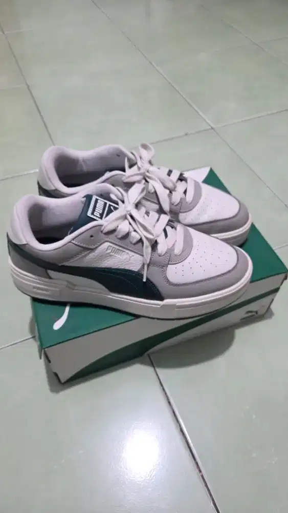 Dijual Sepatu Puma Like New , MASIH KINCLONG BANGET !!