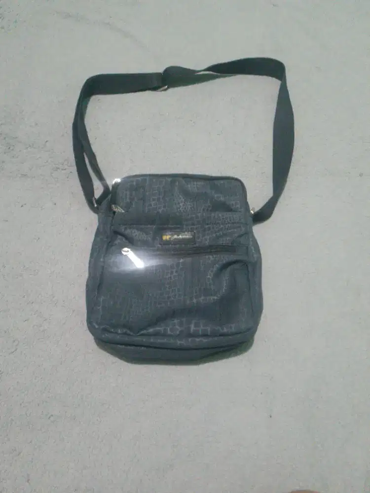 Tas selempang jack nicklaus