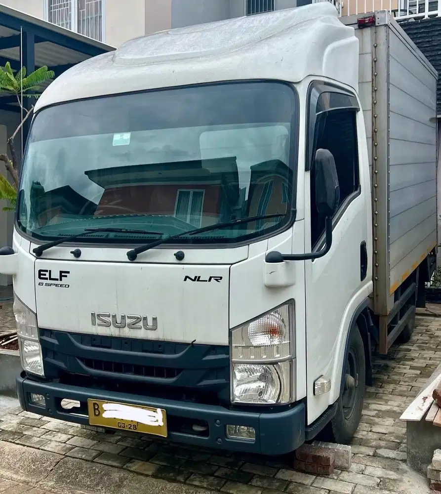 ISUZU ELF NR85S Putih Km20rb 2023 120ps service record bengkel