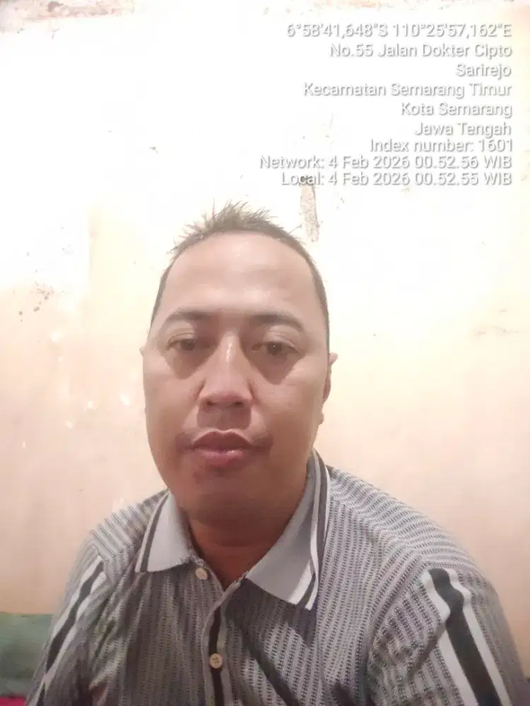 Mencari pekerjaan serabutan