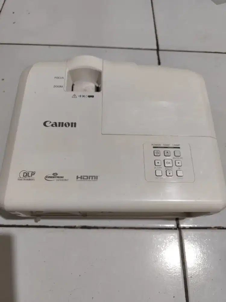 Proyektor Canon LV-WX300 | WXGA 1280×800 |  3000 Lumen | Siap Pakai