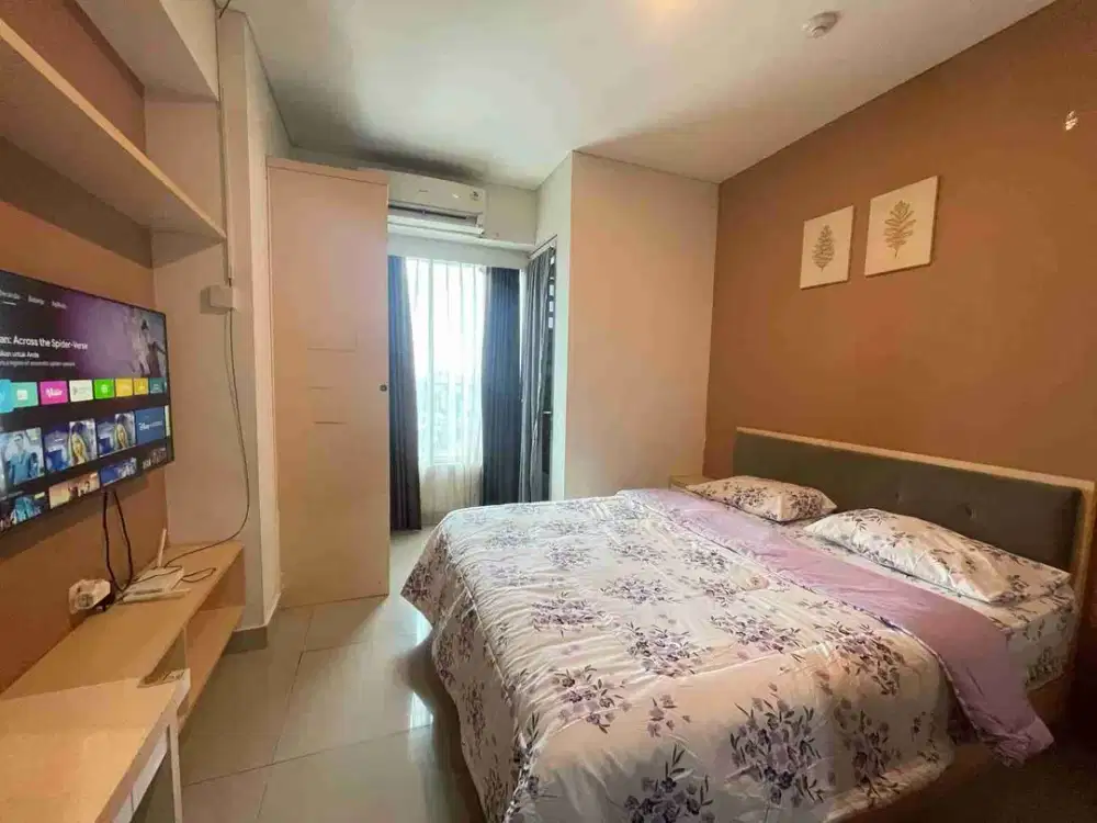DISEWAKAN PERTAHUN APARTEMEN STUDIO