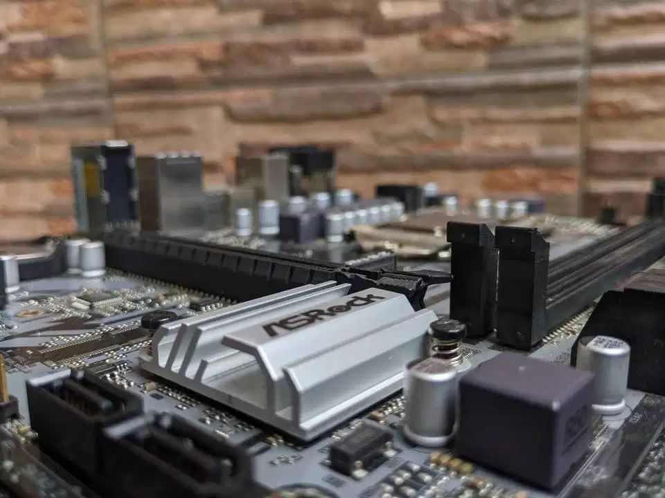 PAKETAN MAINBOARD MOTHERBOARD INTEL CORE I3 GEN 10