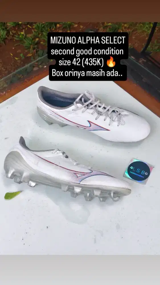 sepatu bola mizunk alpha select