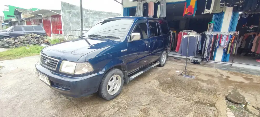 Toyota Kijang 2000 Bensin