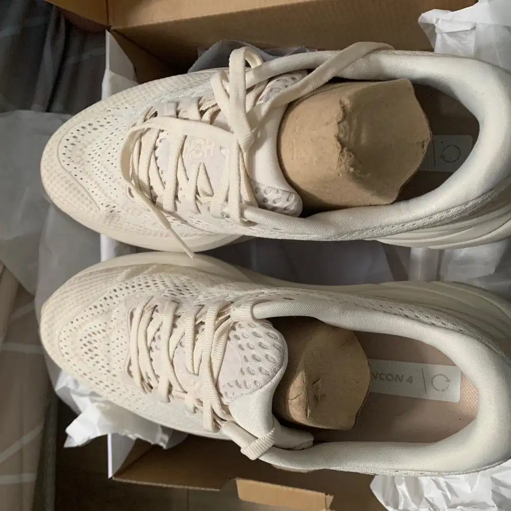 Jual Sepatu Lari Hoka