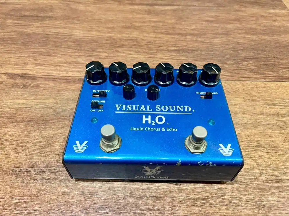Truetone Visual Sound H2O Chorus Delay FX Pedal Version 3 v3Truetone