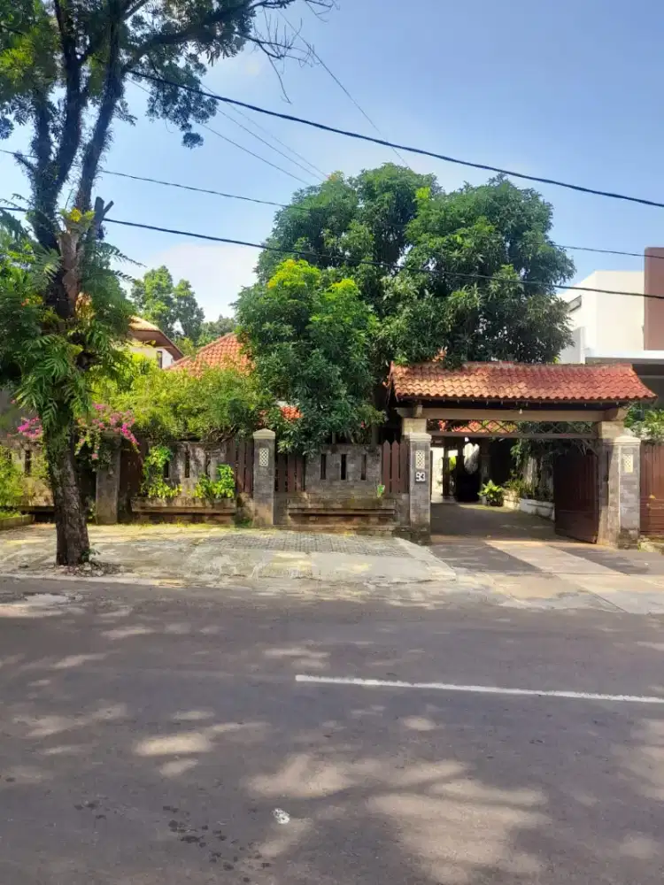 RUMAH DAN KOST SANGAT DEKAT AKPOL KOTA SEMARANG JUAL MURAH CEPAT