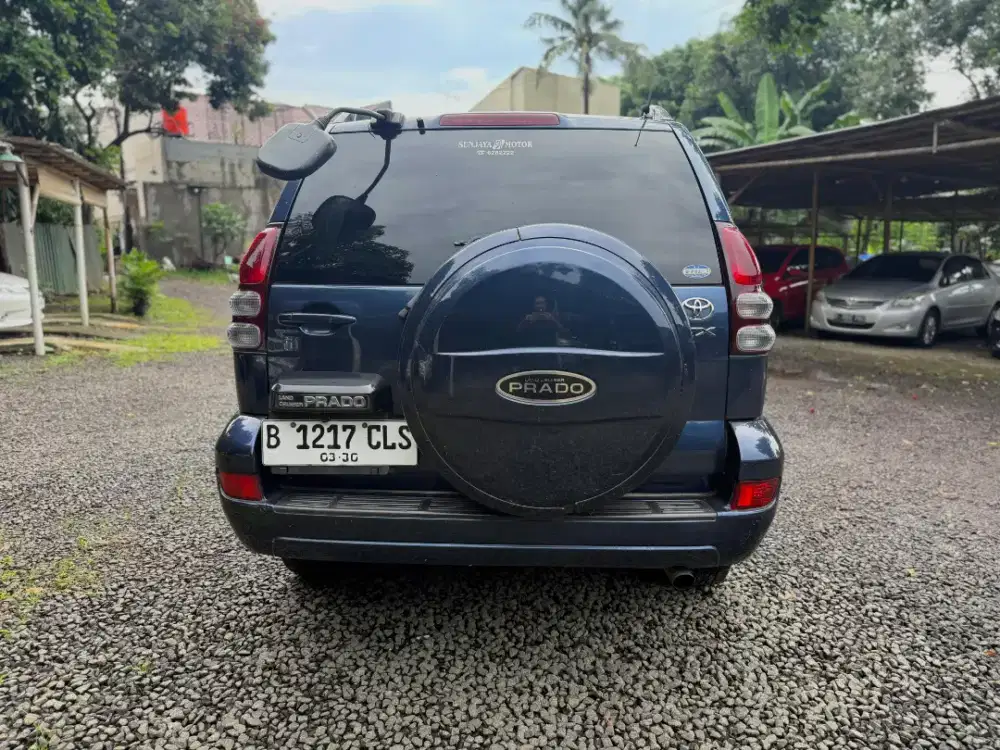 TOYOTA PRADO 4X4 BENSIN 2004 TGN 1 DARI BARU
