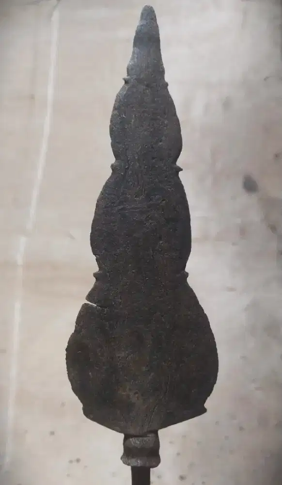 Tombak semar sepuh koleksi keris