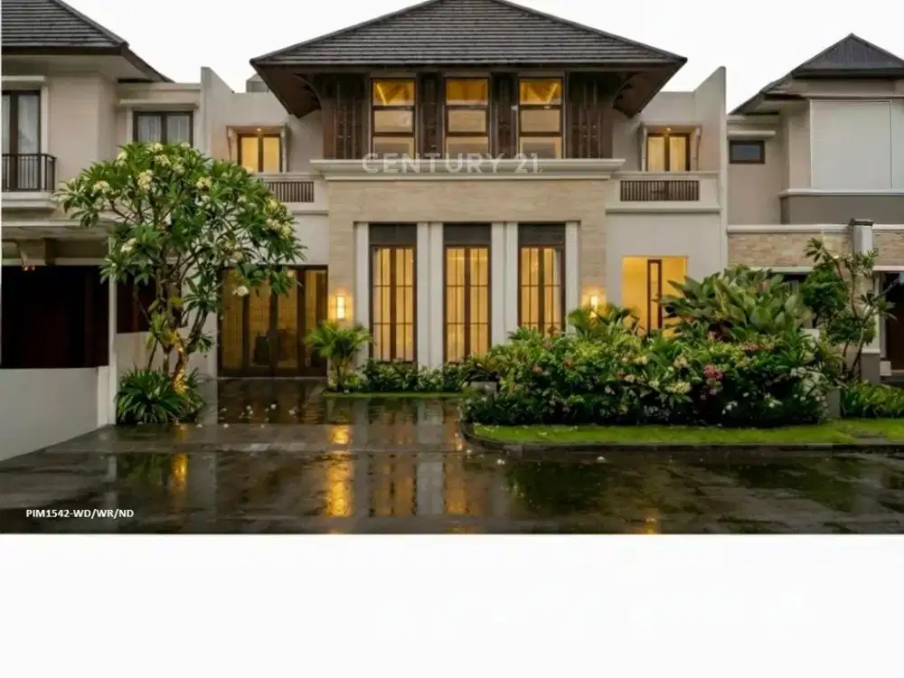 Rumah Mewah Megah Ekslusif Dengan Back Yard Optional