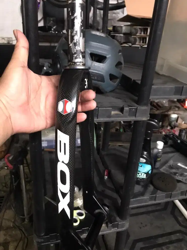 Fork bmx carbon box dan front hub box