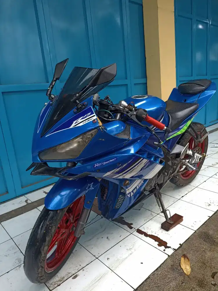 Yamaha r15 v2 2014