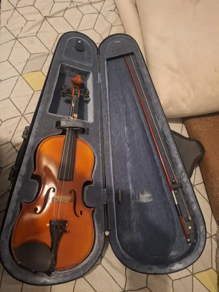 Piano skylark baru di pake 4x jarang di pake lagi