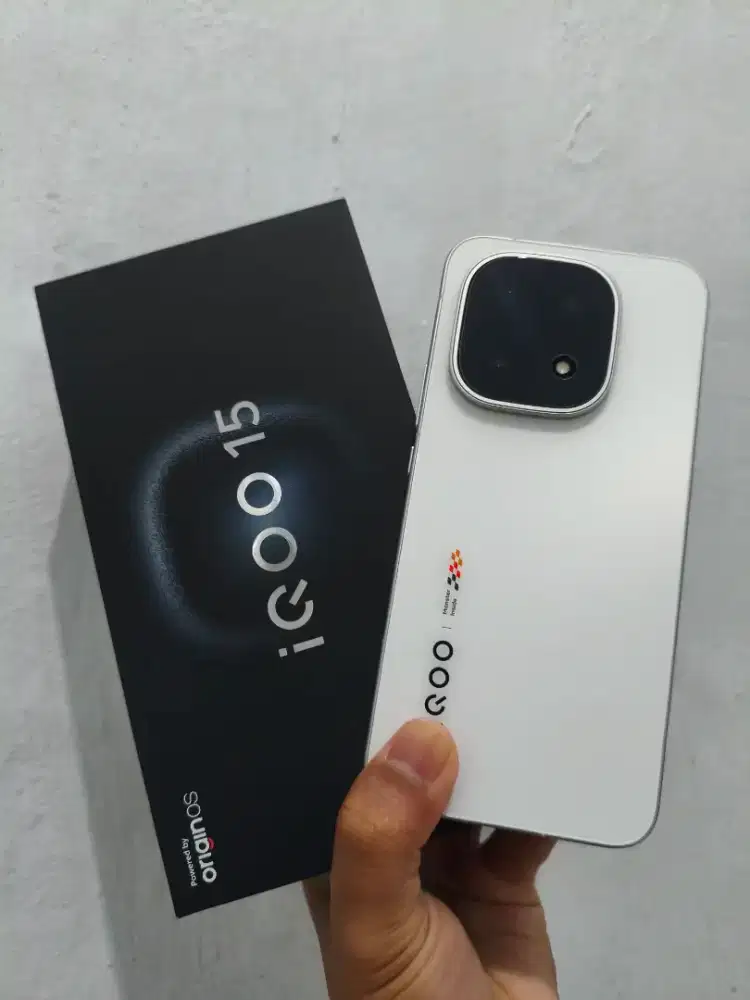 IQOO 15 PUTIH RAM 16GB - 512GB fullset Garansi 2 th
