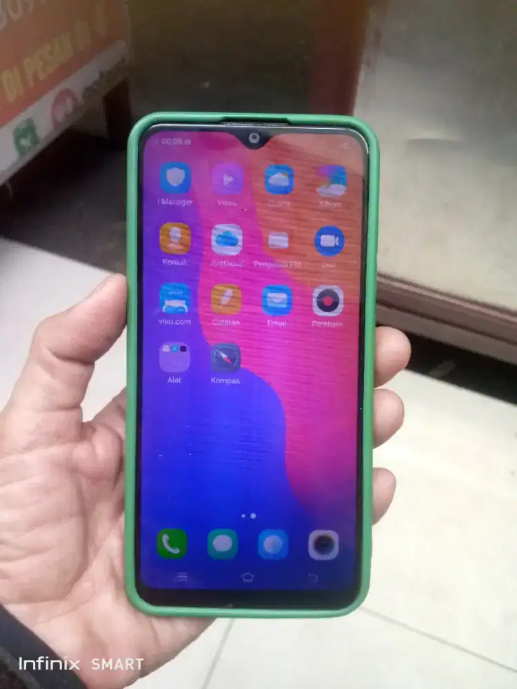 Vivo 1820 ram 2/32 jaringan 4g