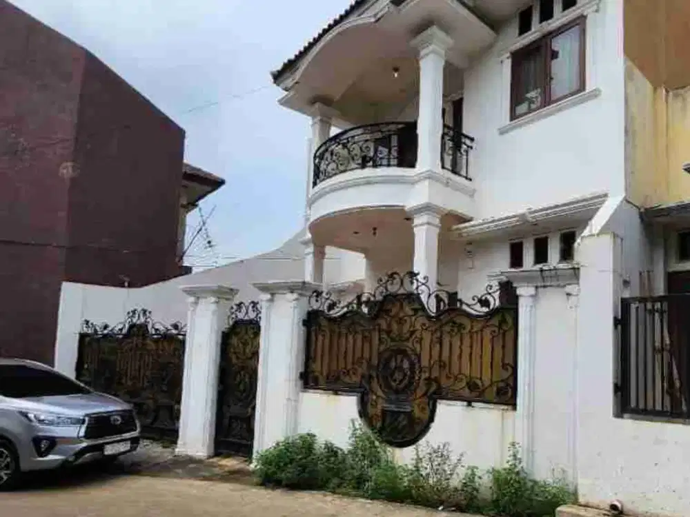 Dijual Rumah Dibawah Pasar Jl. Muhajirin, Jatikramat, Kota Bekasi, 2lt, 200m, Shm - Terima Beres!