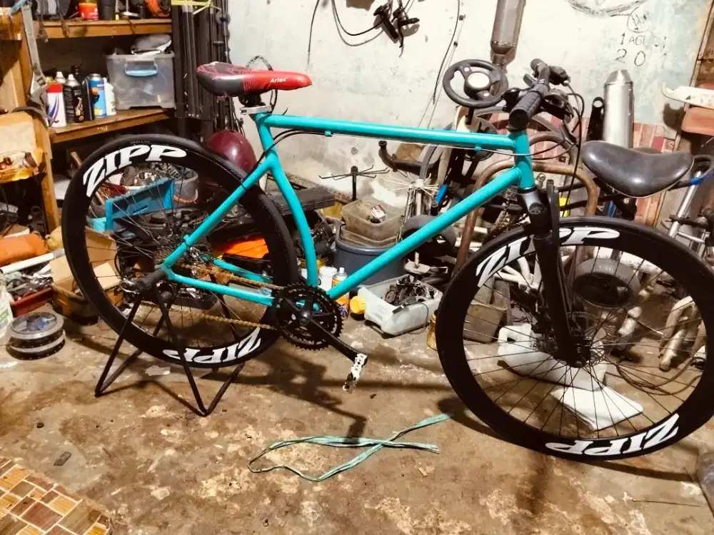 Sepeda Fixi upgrede costum