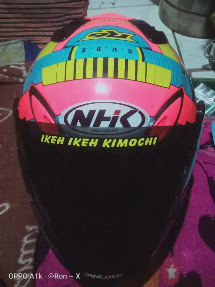 Helm NHK Cube Pink kondisi 90%