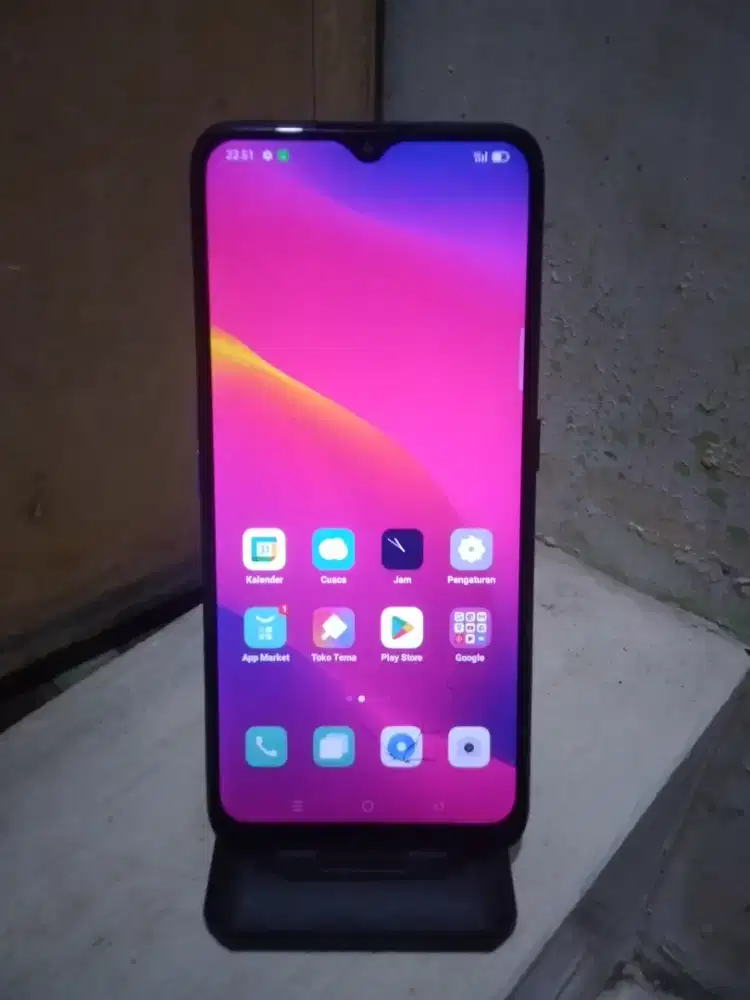 oppo A5 2020 ram 4/128gb normal layar retak sesuai poto jual hp aja