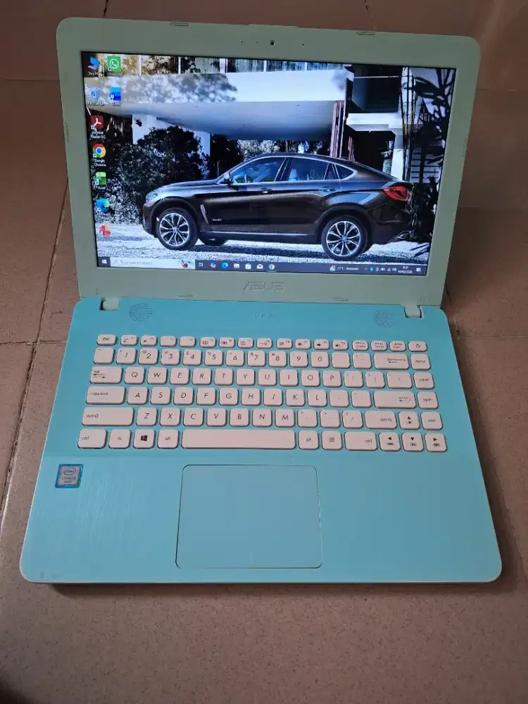 Bismillah dijual laptop asus core i3 mulus siap pakai baterai 3jam