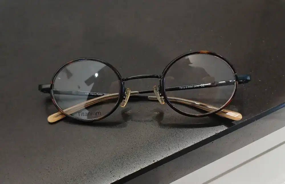 Kacamata HARRY POTTER frame antik original