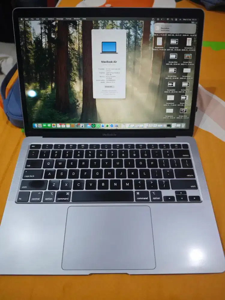Macbook air 2020 i3 8GB