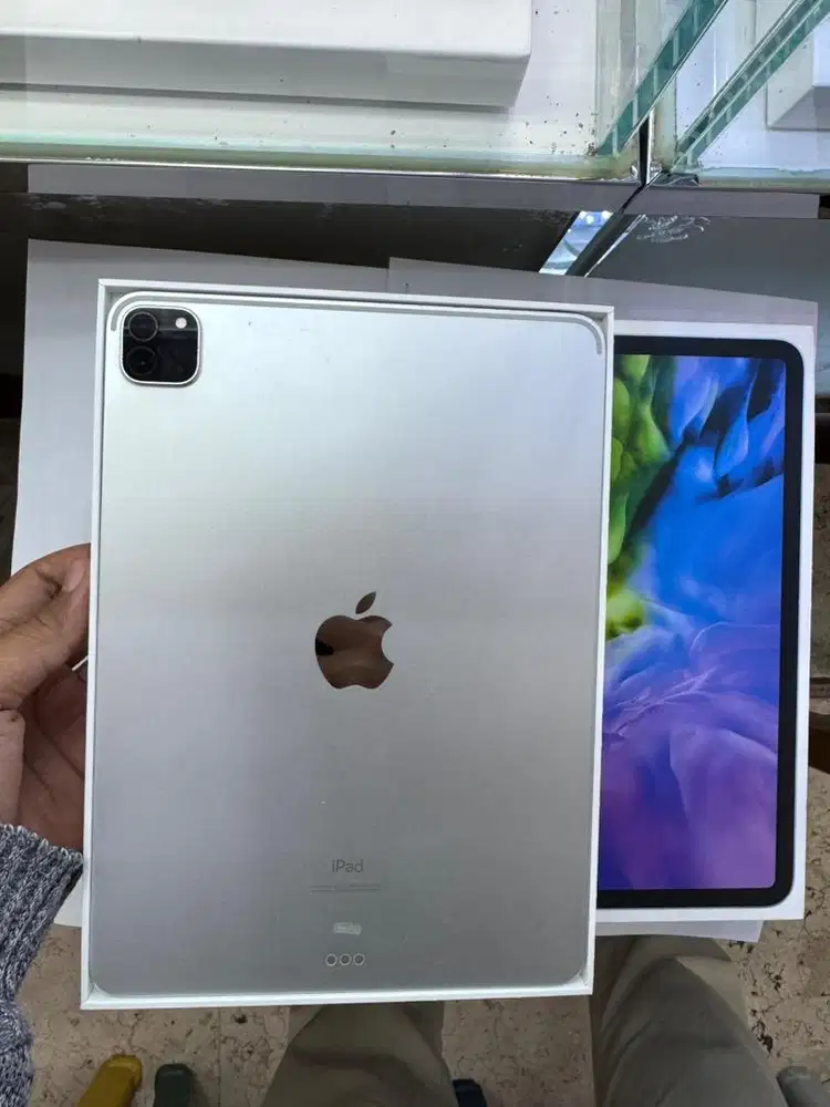 IPAD PRO 2020 11-inc 512GB wifi ex resmi ibox original faceid off