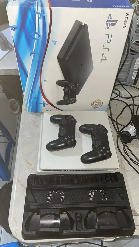 PS 4 / PS Murah / PS Putih / PS games