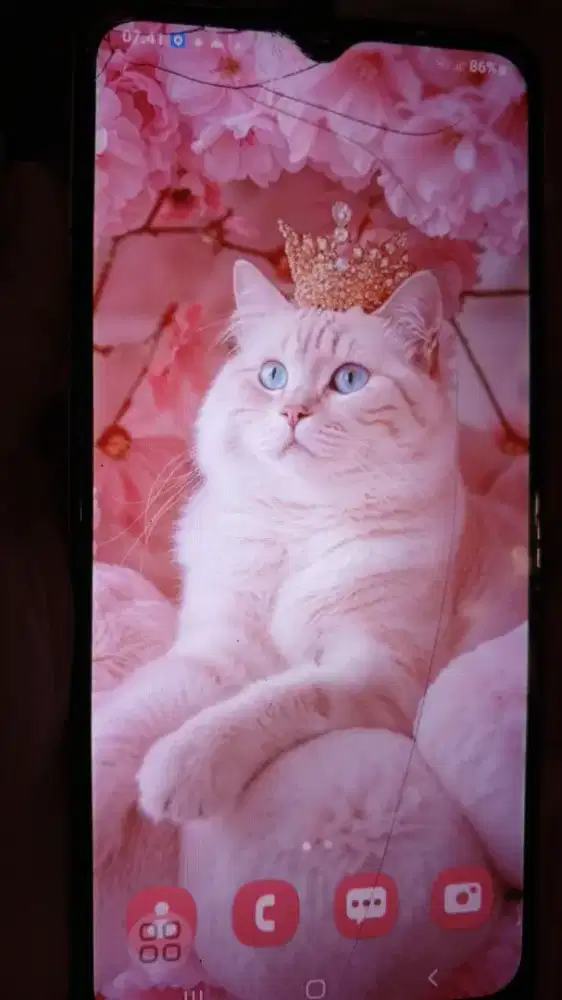 Samsung A12 LCD retak