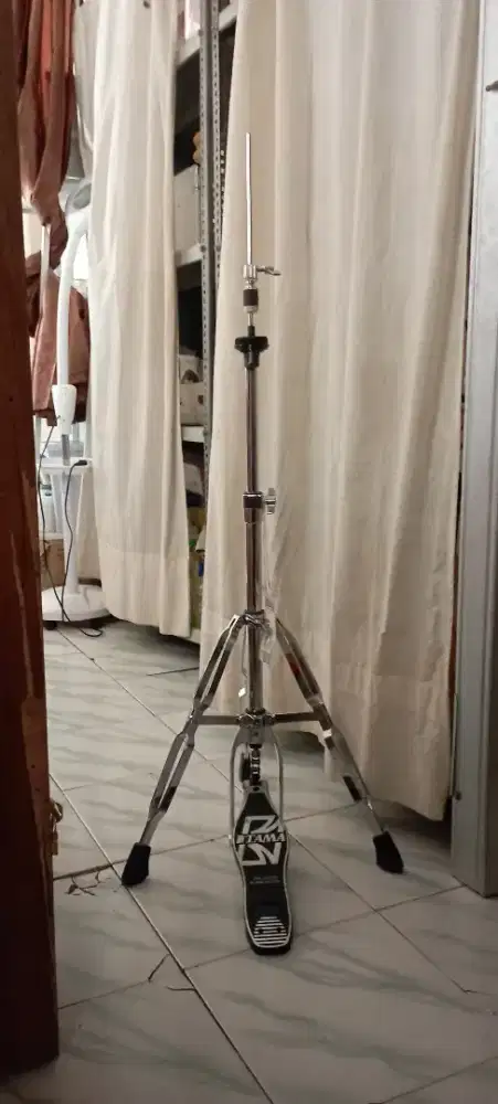 Stand hit hat TAMA HH25R. Kondisi mas8h bagus