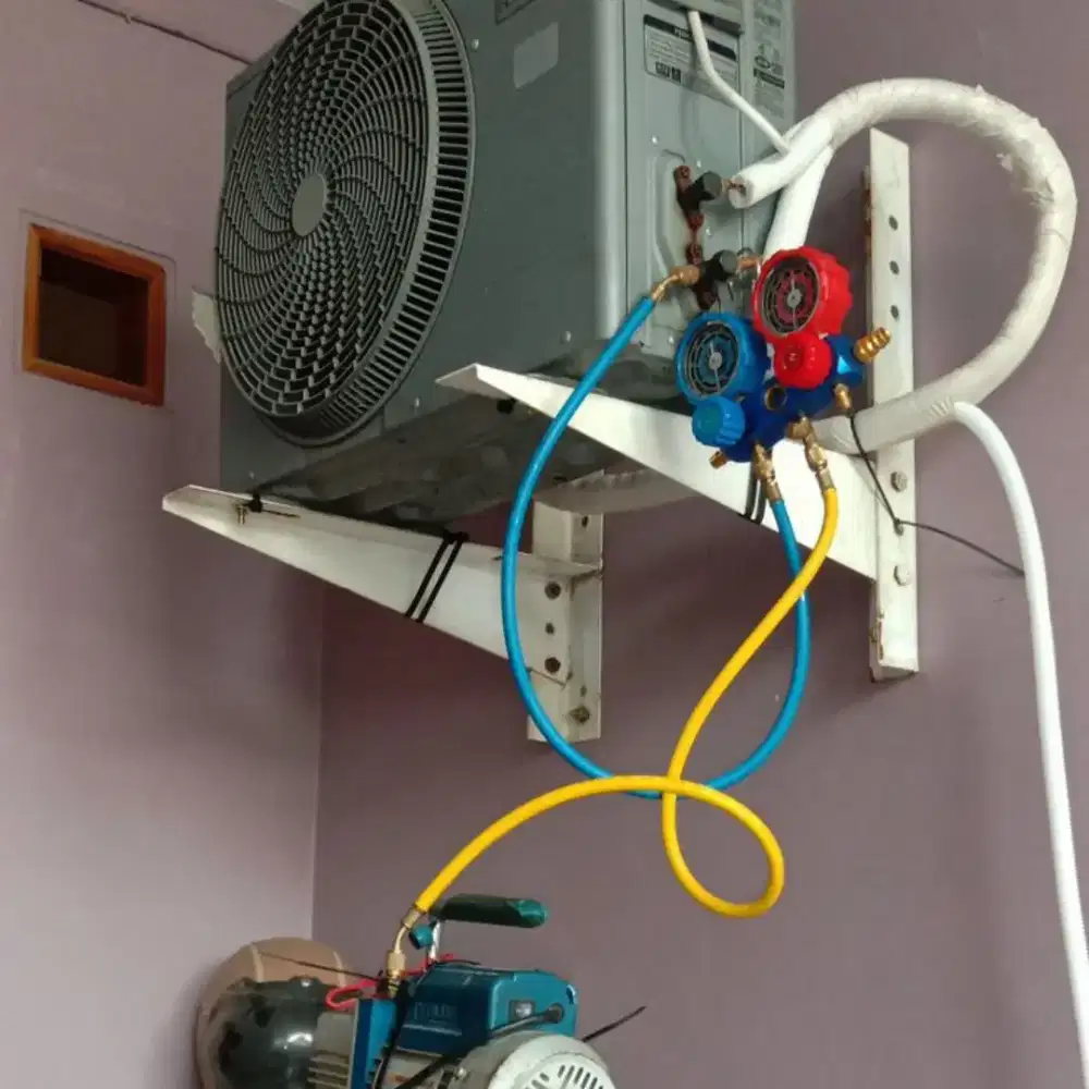 Jasa service AC panggilan bongkar pasang AC servis kulkas bergaransi