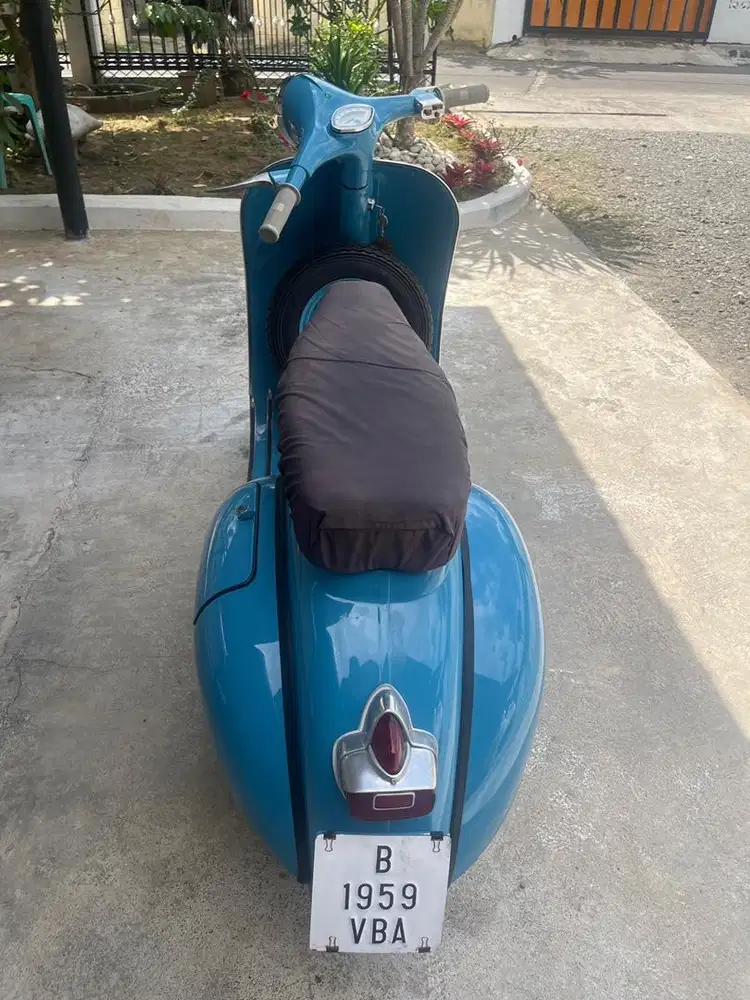 Vespa VBA Tahun 1959 France
